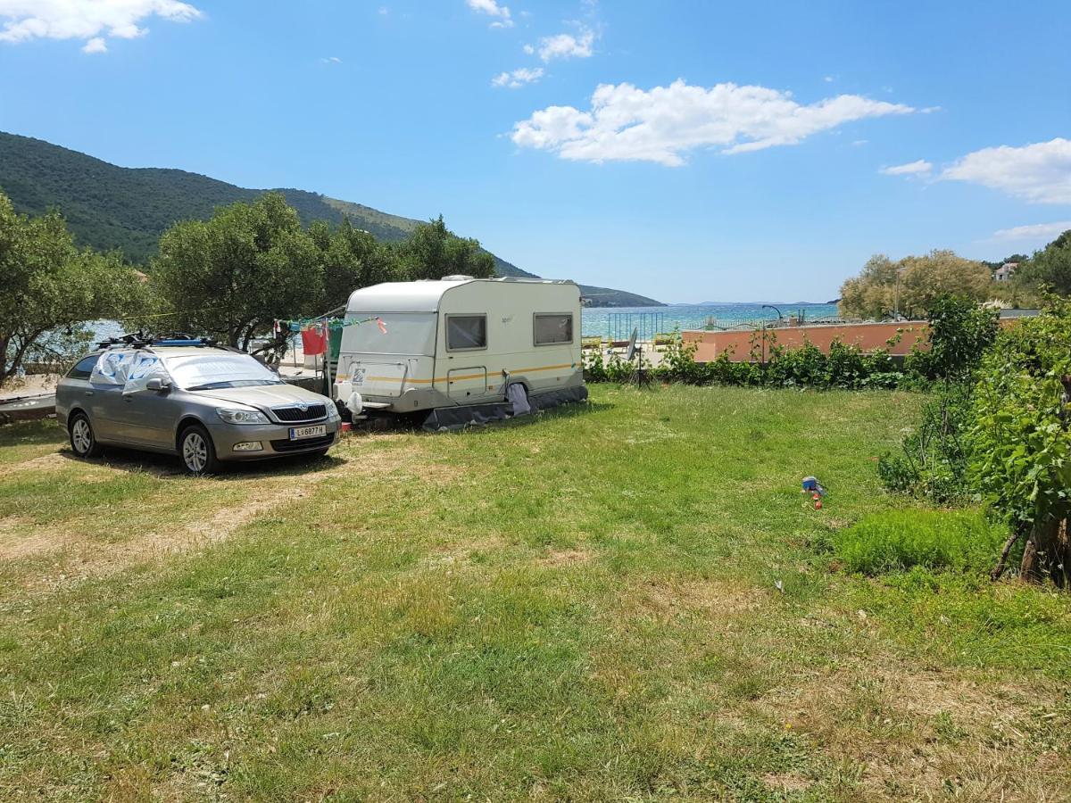 Auto Camp On The Beach - Grebaštica Eksteriør billede