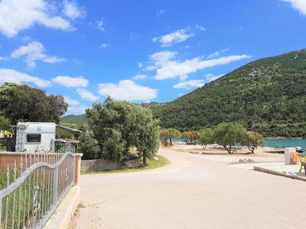 Auto Camp On The Beach - Grebaštica Eksteriør billede